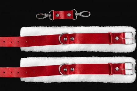 Красный наручники из натуральной кожи с нежным мехом